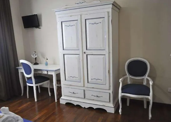 Stupor Mundi Bed And Breakfast