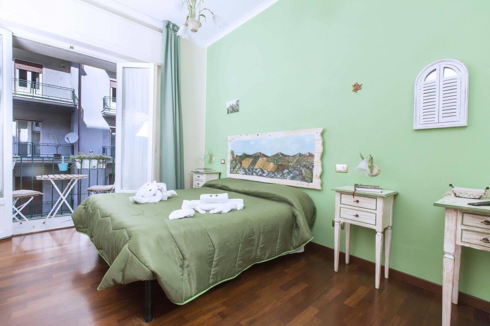 Stupor Mundi Bed and breakfast