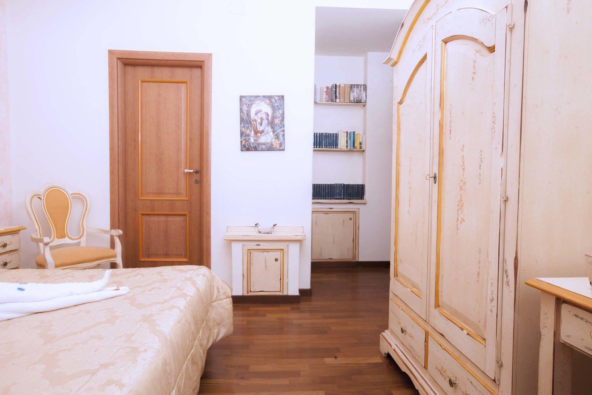Stupor Mundi Bed and breakfast 3*